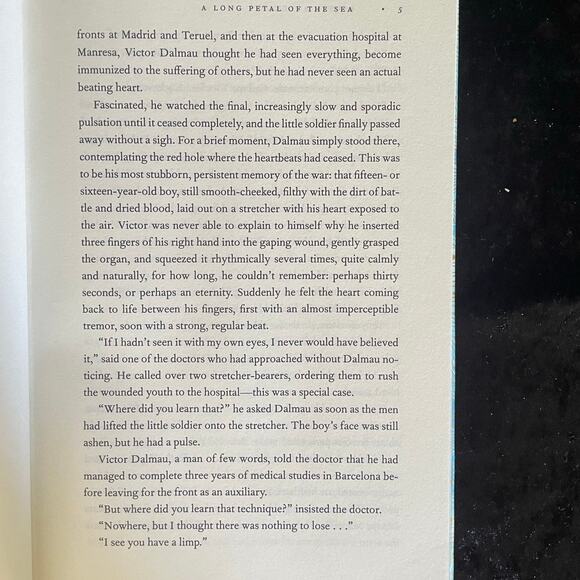 A Long Petal of the Sea by Isabel Allende | 2020 | Historical Romance - Picture 4 of 15